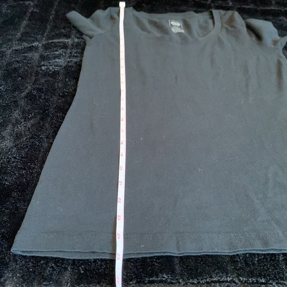 Set of 3 Basic Mossimo Supply Scoop Neck T Shirts 2 Medium One Small - Picture 11 of 12